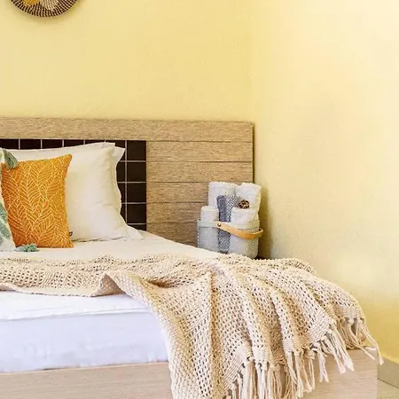 아파트 Stella's - 1min Beach, Kitchen & Balcony *